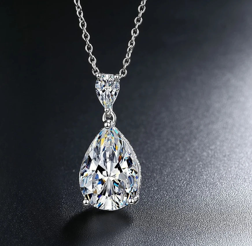 Collier Bialy argent zirconium