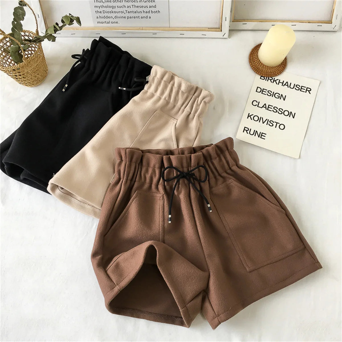Short Maria