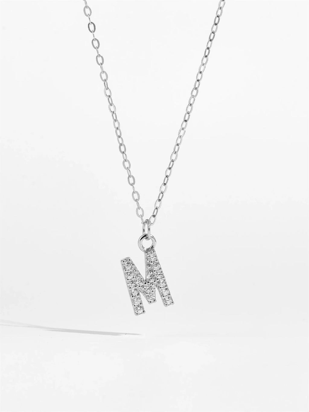 Collier initial argent
