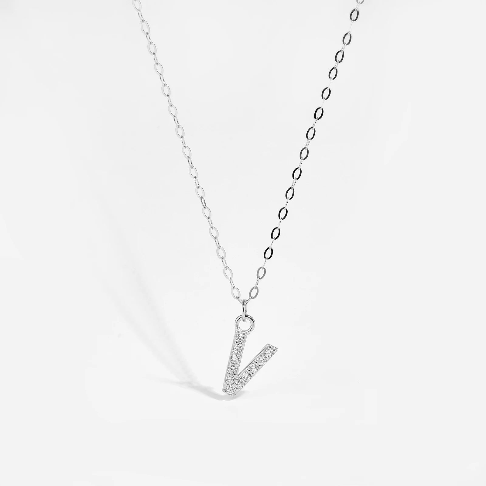 Collier initial argent
