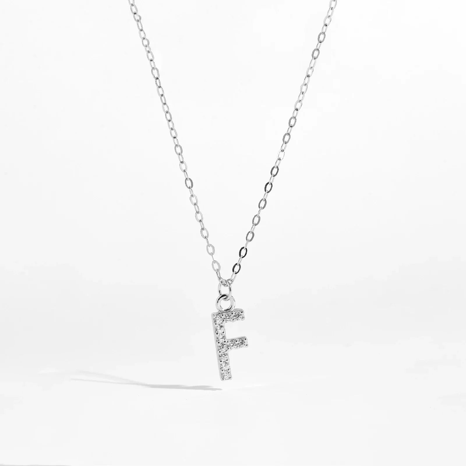 Collier initial argent