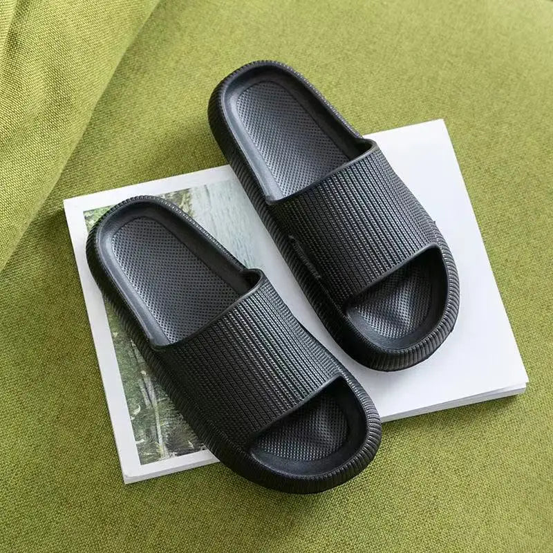 Claquettes unisexe