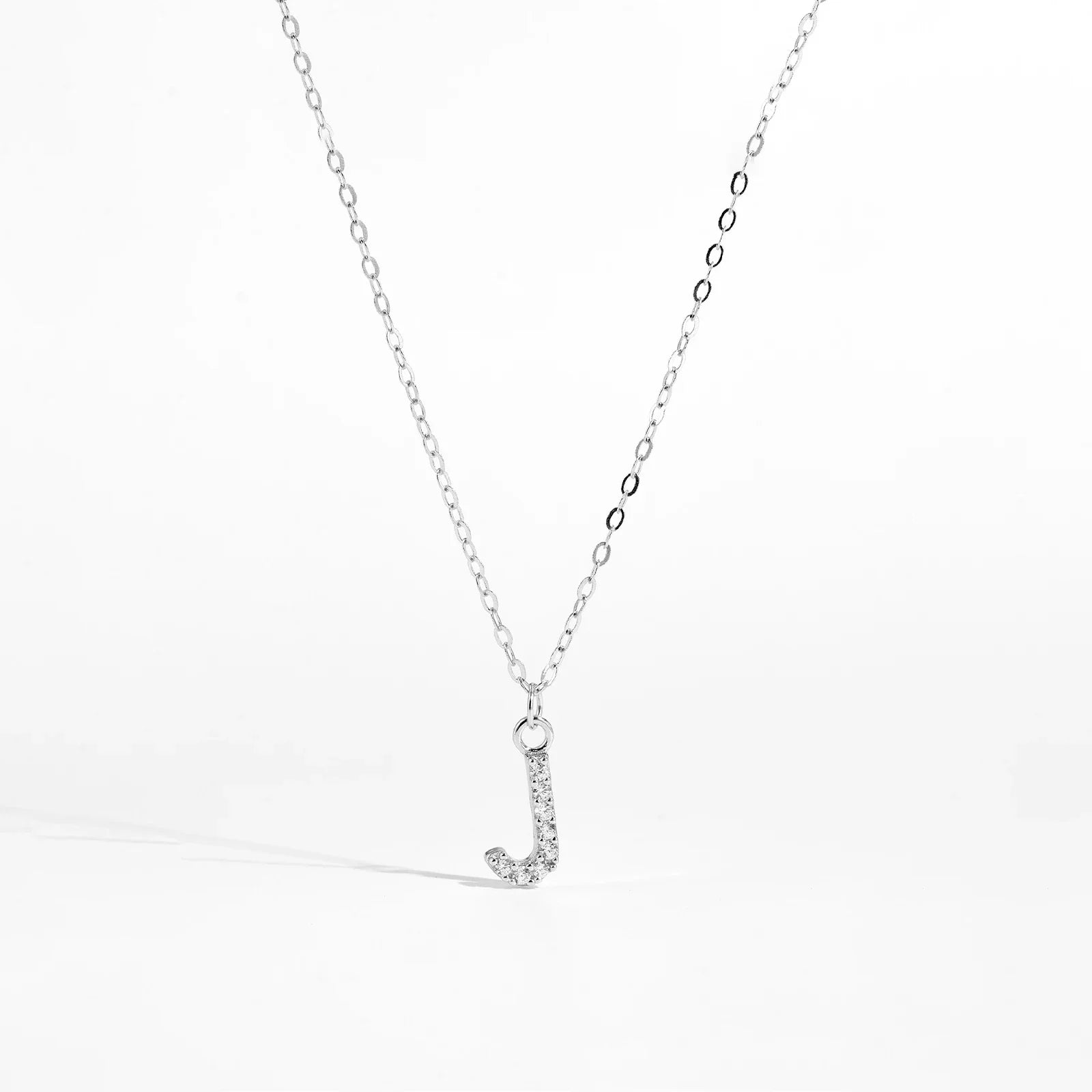 Collier initial argent