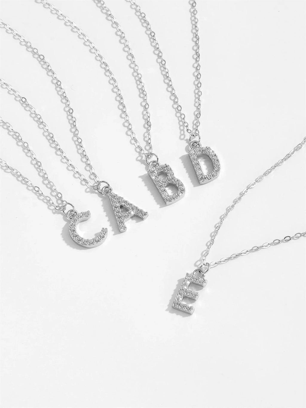 Collier initial argent
